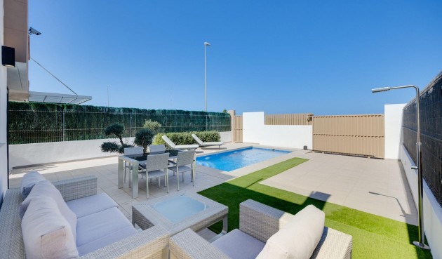Återförsäljning - Villa -
Guardamar del Segura - El Raso