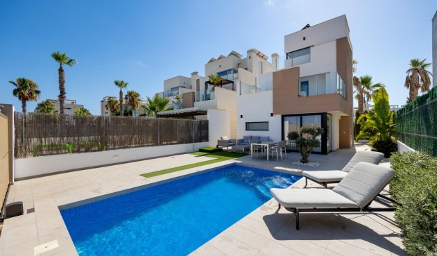 Återförsäljning - Villa -
Guardamar del Segura - El Raso