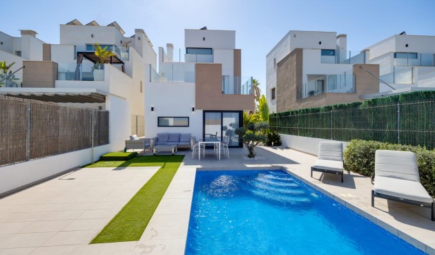 Återförsäljning - Villa -
Guardamar del Segura - El Raso