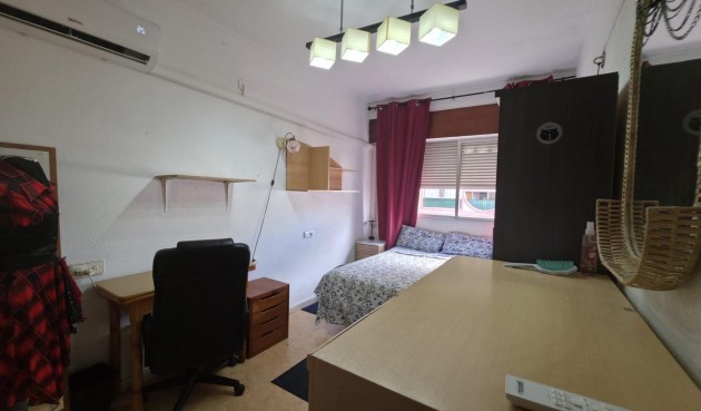 Resale - Apartment -
Torrevieja - Playa del Cura