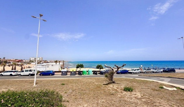 Resale - Apartment -
La Mata - Costa Blanca
