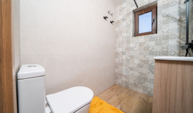 Resale - Apartment -
Torrevieja - aguas nuevas