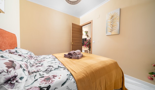 Resale - Apartment -
Torrevieja - aguas nuevas