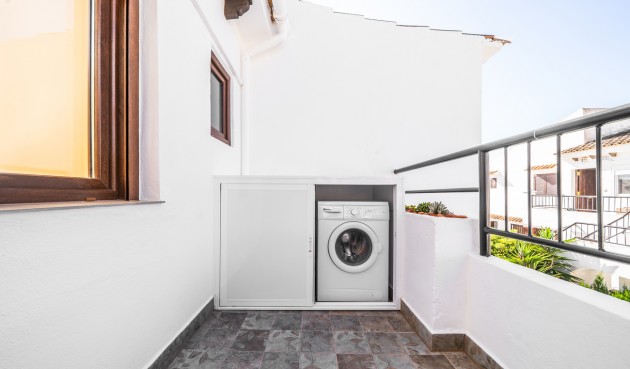 Resale - Apartment -
Torrevieja - aguas nuevas