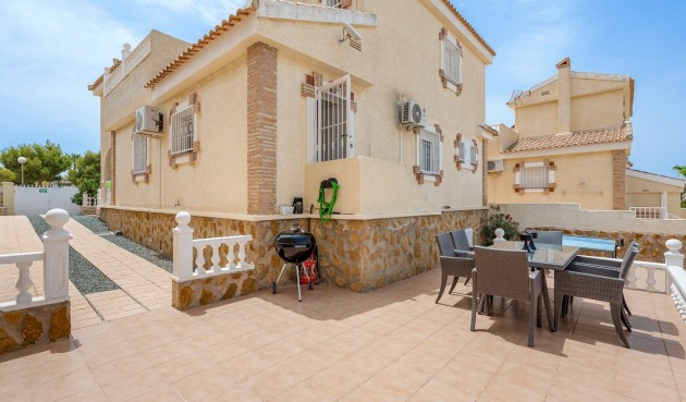 Resale - Villa -
Gran Alacant - Costa Blanca