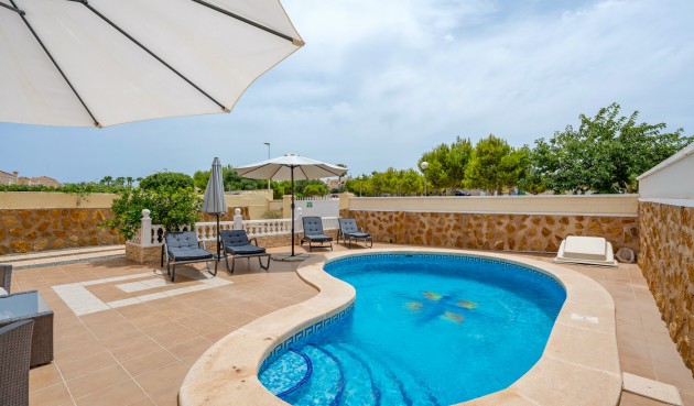 Resale - Villa -
Gran Alacant - Costa Blanca