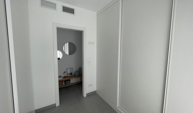 Reventa - Villa -
Roldan - Torre Pachecco