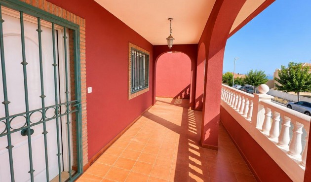 Resale - Villa -
El Carmoli - Costa Calida
