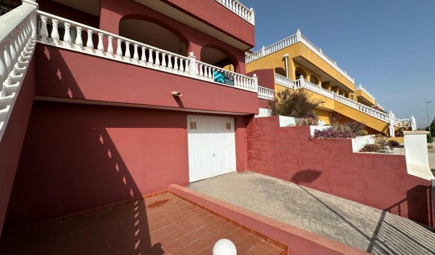 Resale - Villa -
El Carmoli - Costa Calida