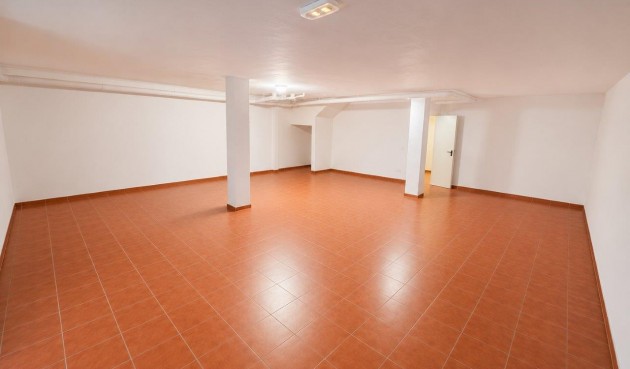 Resale - Villa -
El Carmoli - Costa Calida