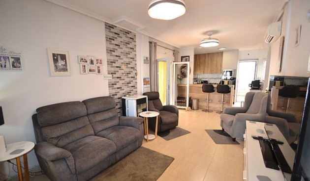 Resale - Semi Detached -
Sucina - Inland