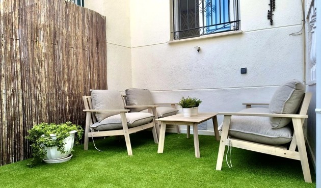 Återförsäljning - Town House -
Los Altos - Costa Blanca
