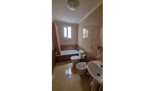 Resale - Apartment -
Torrevieja
