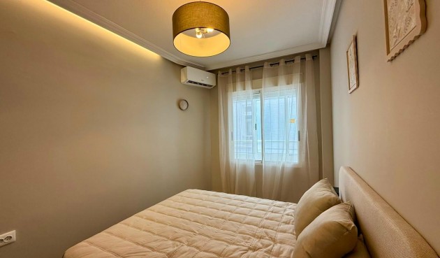 Resale - Apartment -
Torrevieja - Playa del Cura