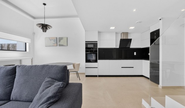 Återförsäljning - Villa -
Guardamar del Segura - El Raso