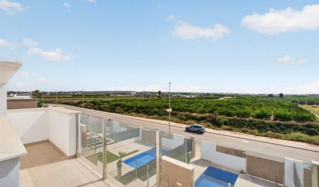 Återförsäljning - Villa -
Guardamar del Segura - El Raso