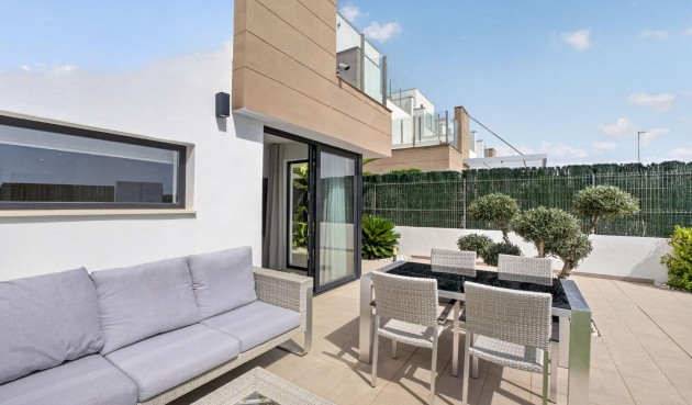 Återförsäljning - Villa -
Guardamar del Segura - El Raso