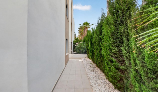 Återförsäljning - Villa -
Guardamar del Segura - El Raso