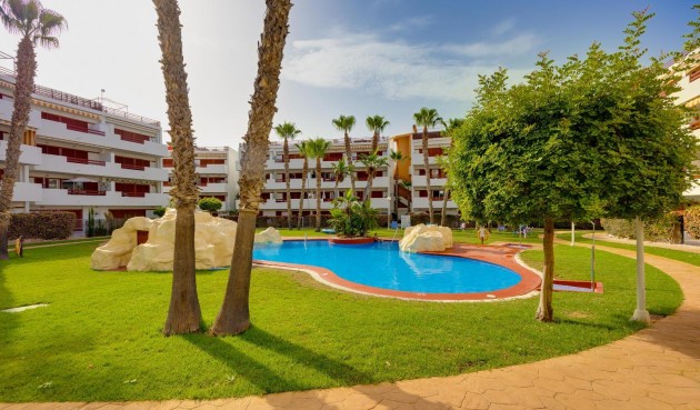 Resale - Apartment -
Orihuela Costa - Playa Flamenca