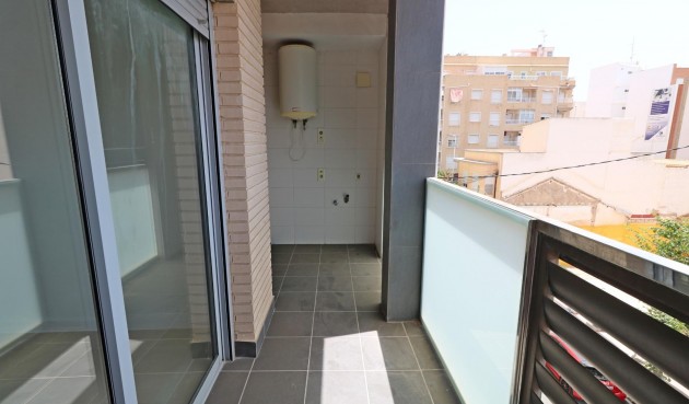 Resale - Apartment -
Torrevieja - Acequion