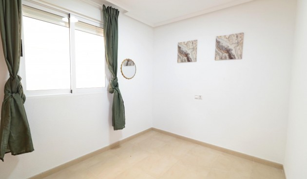 Resale - Apartment -
Torrevieja - Acequion