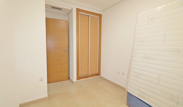 Resale - Apartment -
Torrevieja - Acequion