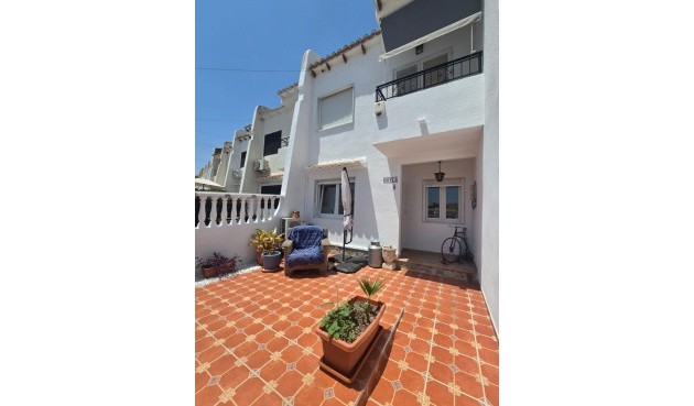 Resale - Town House -
Torrevieja - Los Balcones