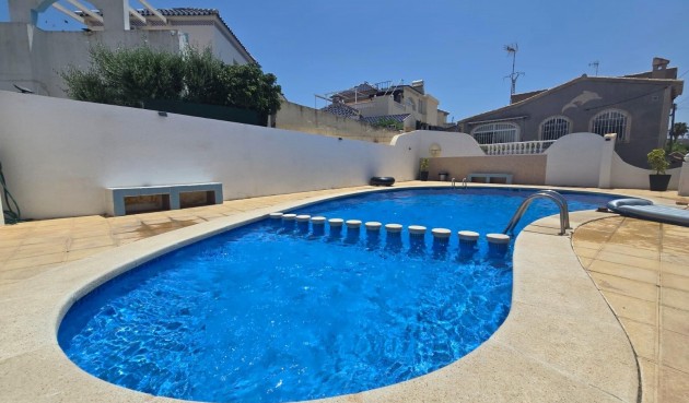 Resale - Town House -
Torrevieja - Los Balcones
