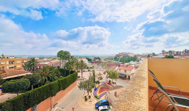 Återförsäljning - Apartment -
San Miguel de Salinas - Inland