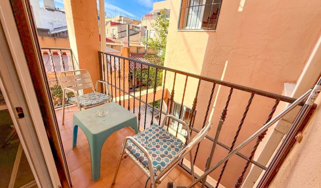 Återförsäljning - Apartment -
San Miguel de Salinas - Inland