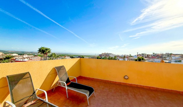 Återförsäljning - Apartment -
San Miguel de Salinas - Inland