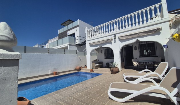 Återförsäljning - Semi Detached -
San Miguel de Salinas - Inland
