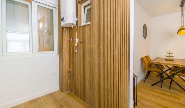 Återförsäljning - Apartment -
Torrevieja - Playa del Cura
