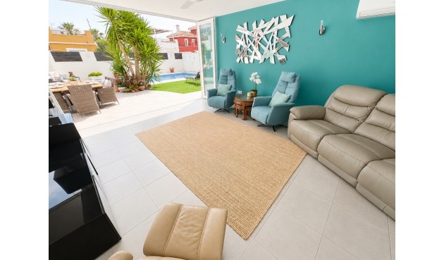 Resale - Villa -
Mar Menor Golf Resort - Inland