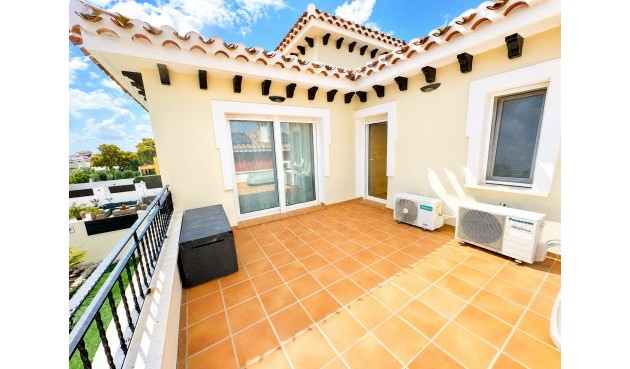 Resale - Villa -
Mar Menor Golf Resort - Inland
