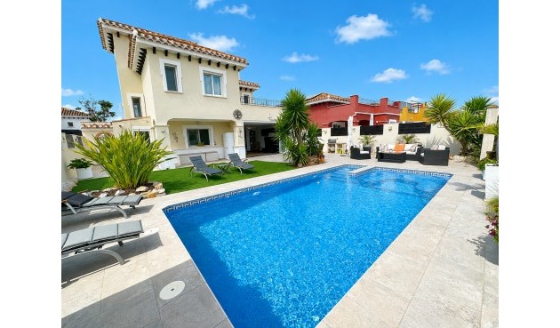 Resale - Villa -
Mar Menor Golf Resort - Inland