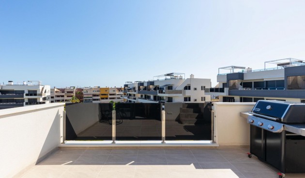 Återförsäljning - Takvåning -
Orihuela Costa - Playa Flamenca
