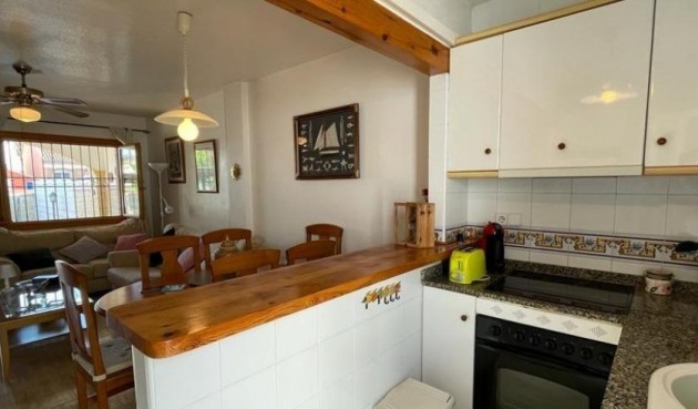 Återförsäljning - Town House -
Pilar de la Horadada - Pueblo Latino
