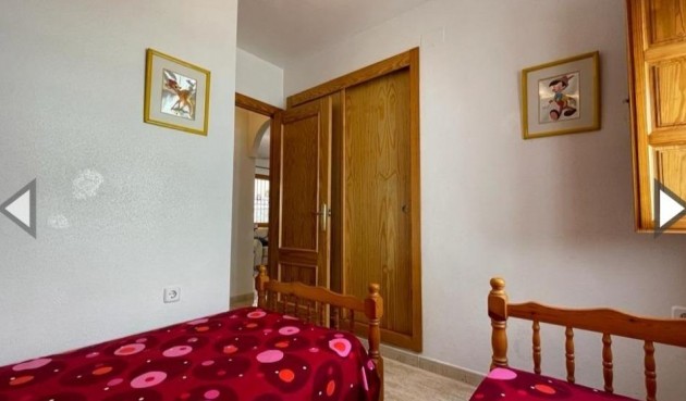 Återförsäljning - Town House -
Pilar de la Horadada - Pueblo Latino