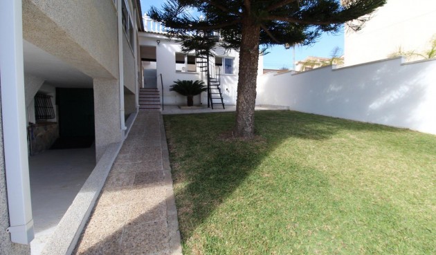 Resale - Town House -
Torrevieja - Los Balcones - Los Altos del Edén