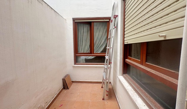 Resale - Apartment -
Torrevieja - Centro