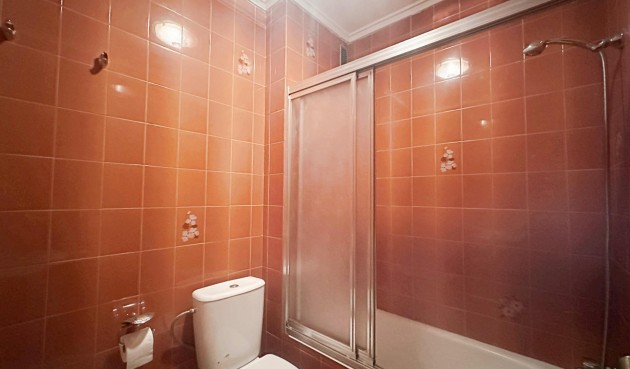 Resale - Apartment -
Torrevieja - Centro