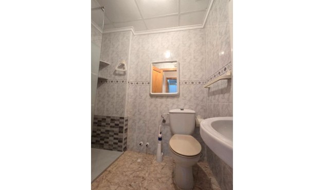 Brukt - Apartment -
Torrevieja - Habaneras