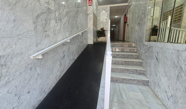 Brukt - Apartment -
Torrevieja - Habaneras