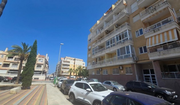 Brukt - Apartment -
Torrevieja - Habaneras
