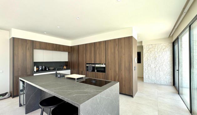 Återförsäljning - Villa -
Orihuela - Las Colinas Golf