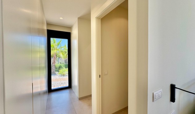 Återförsäljning - Villa -
Orihuela - Las Colinas Golf