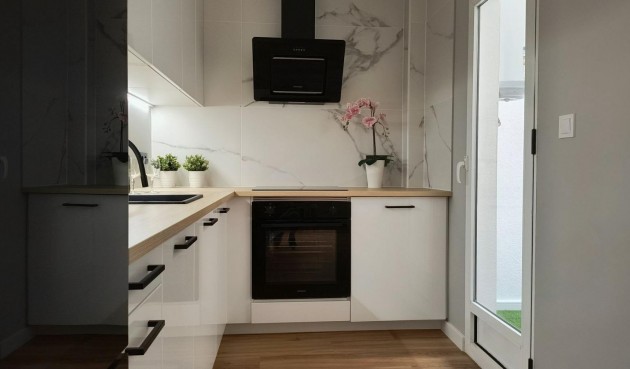Reventa - Town House -
Orihuela Costa - Los Balcones