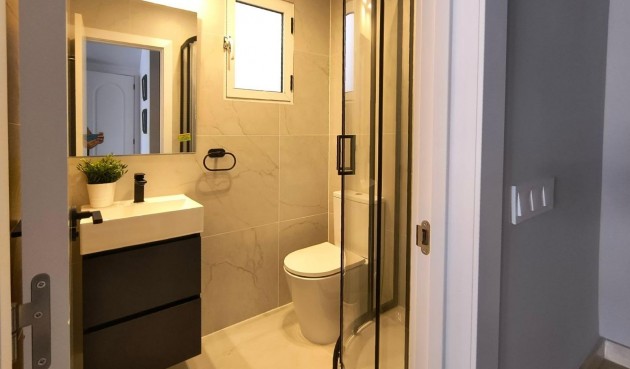 Reventa - Town House -
Orihuela Costa - Los Balcones