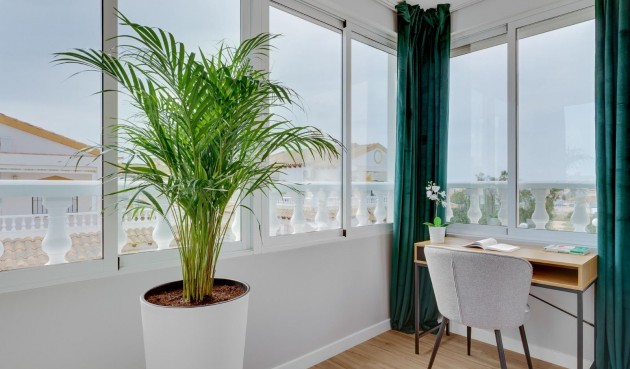Reventa - Town House -
Orihuela Costa - Los Balcones
